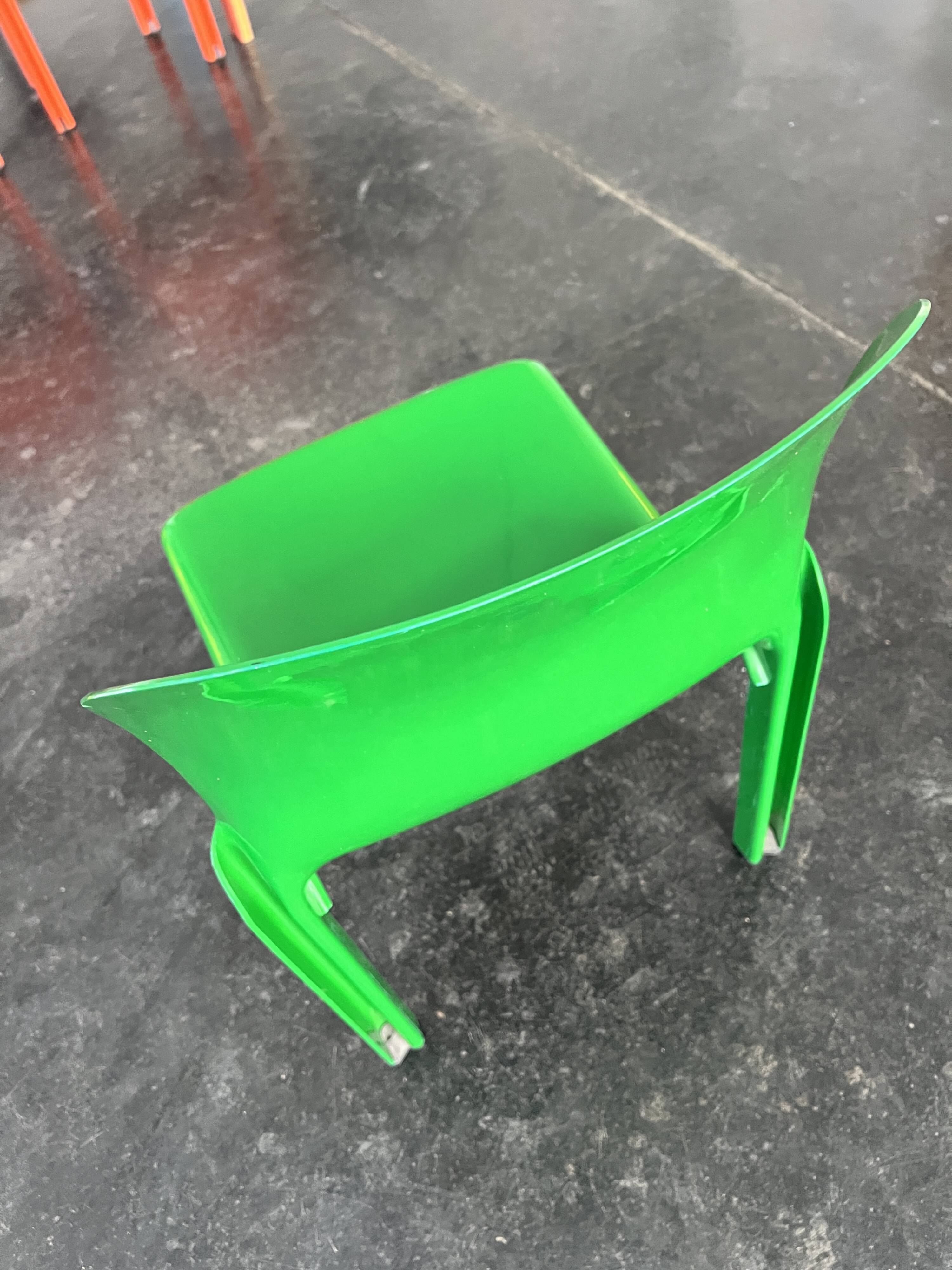 Green "Selene" chair by Vico Magistretti / Artemide