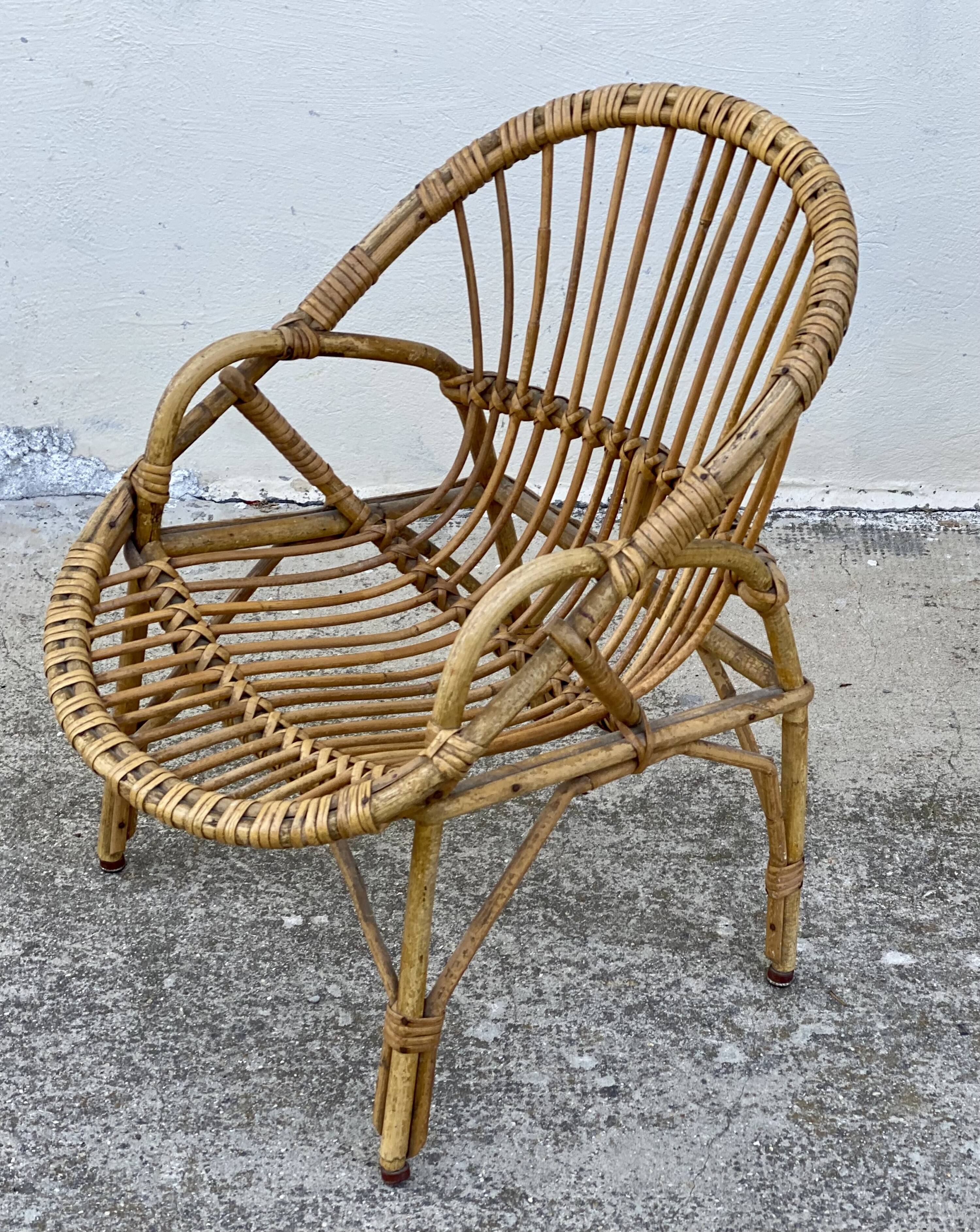 Fauteuil rotin pour enfant vintage 1960