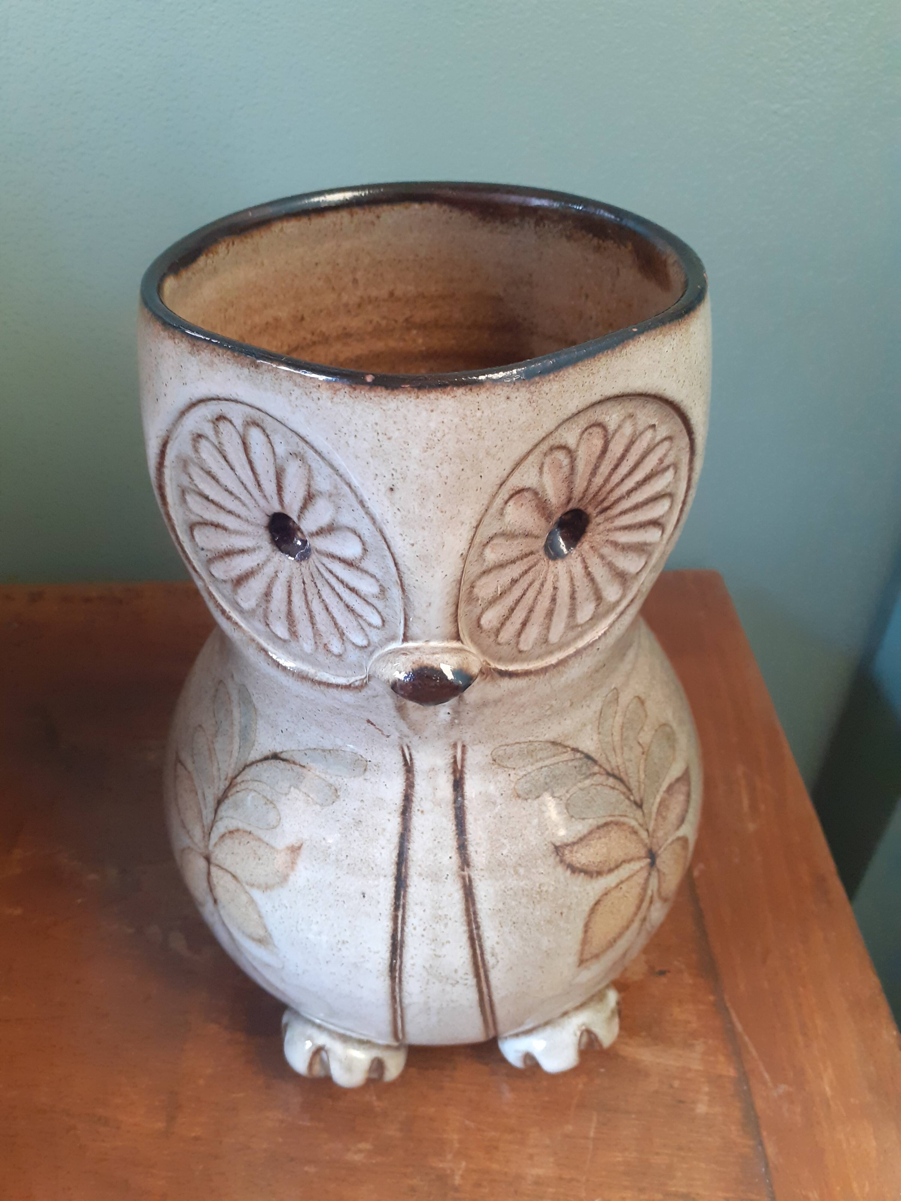 Vintage zoomorphic owl vase