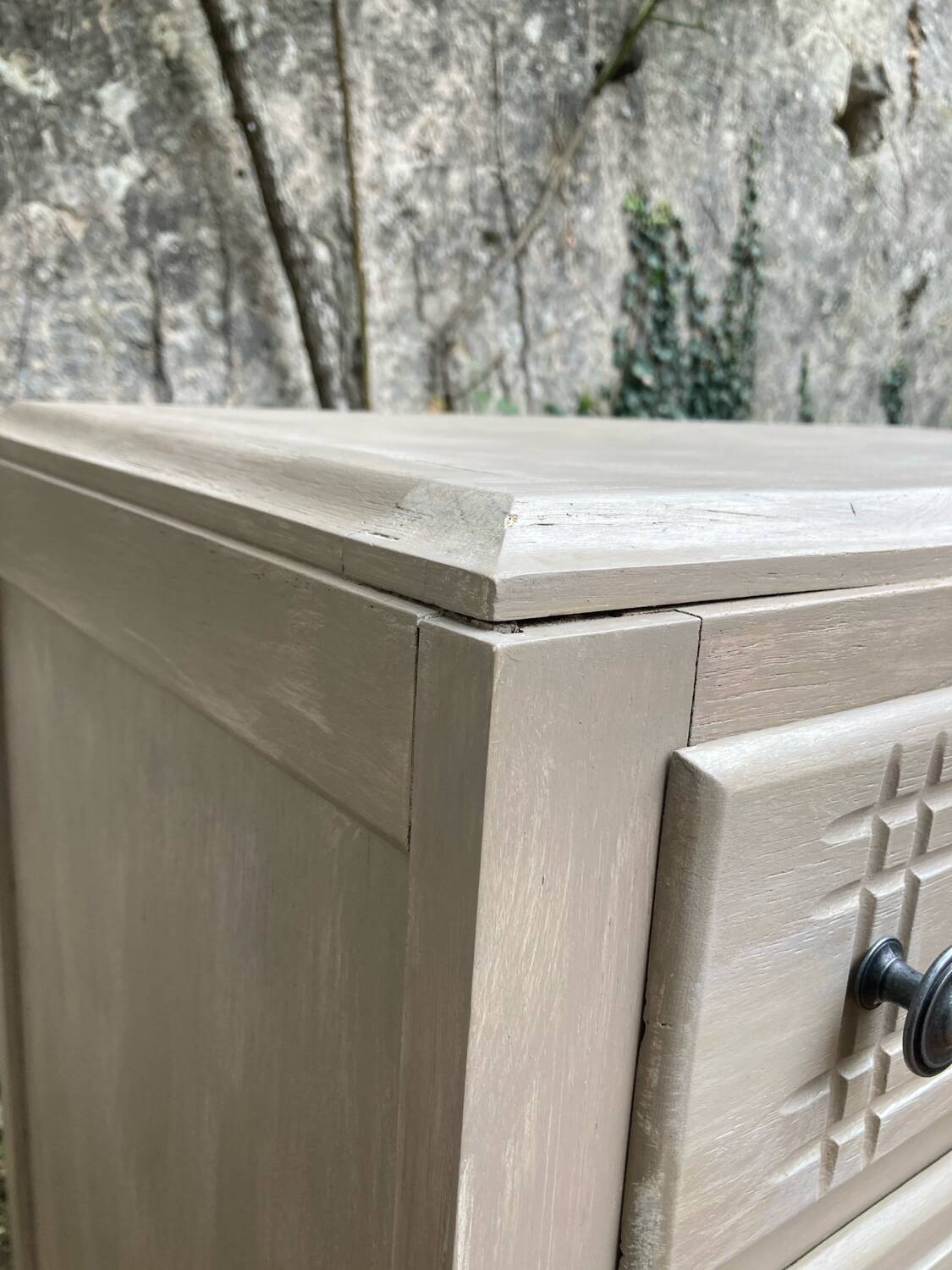 Vintage chest of drawers