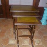 Nesting tables in wood and leather