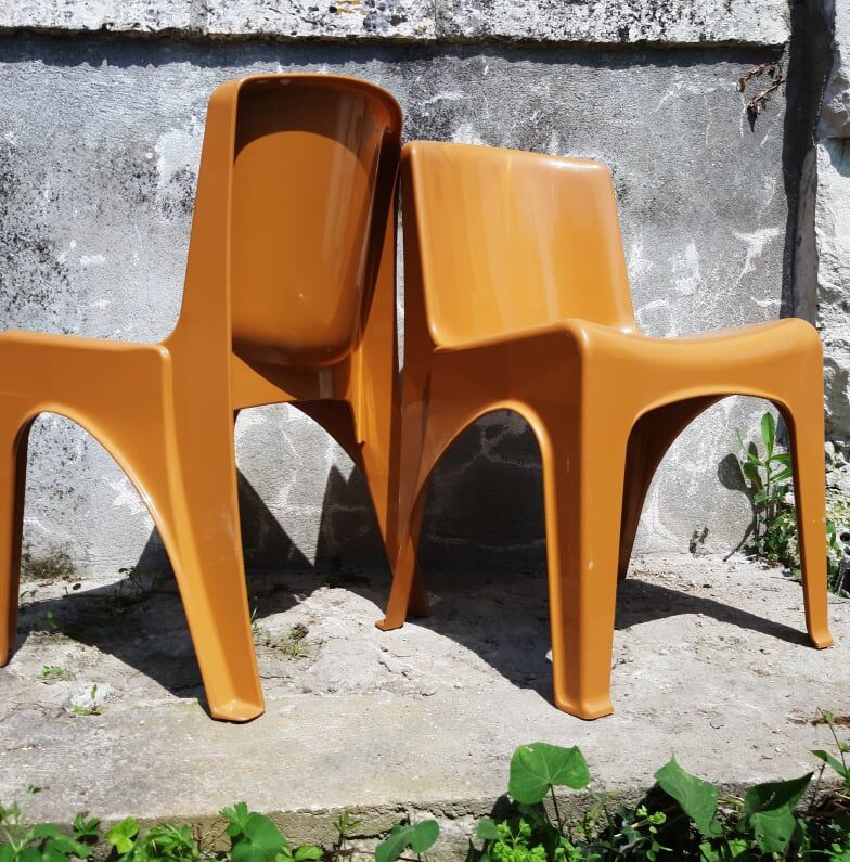 2 Gilac chairs