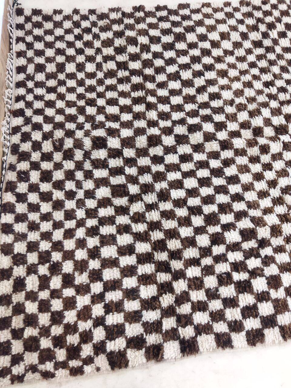 Handmade moroccan berber rug 310 x 192 cm