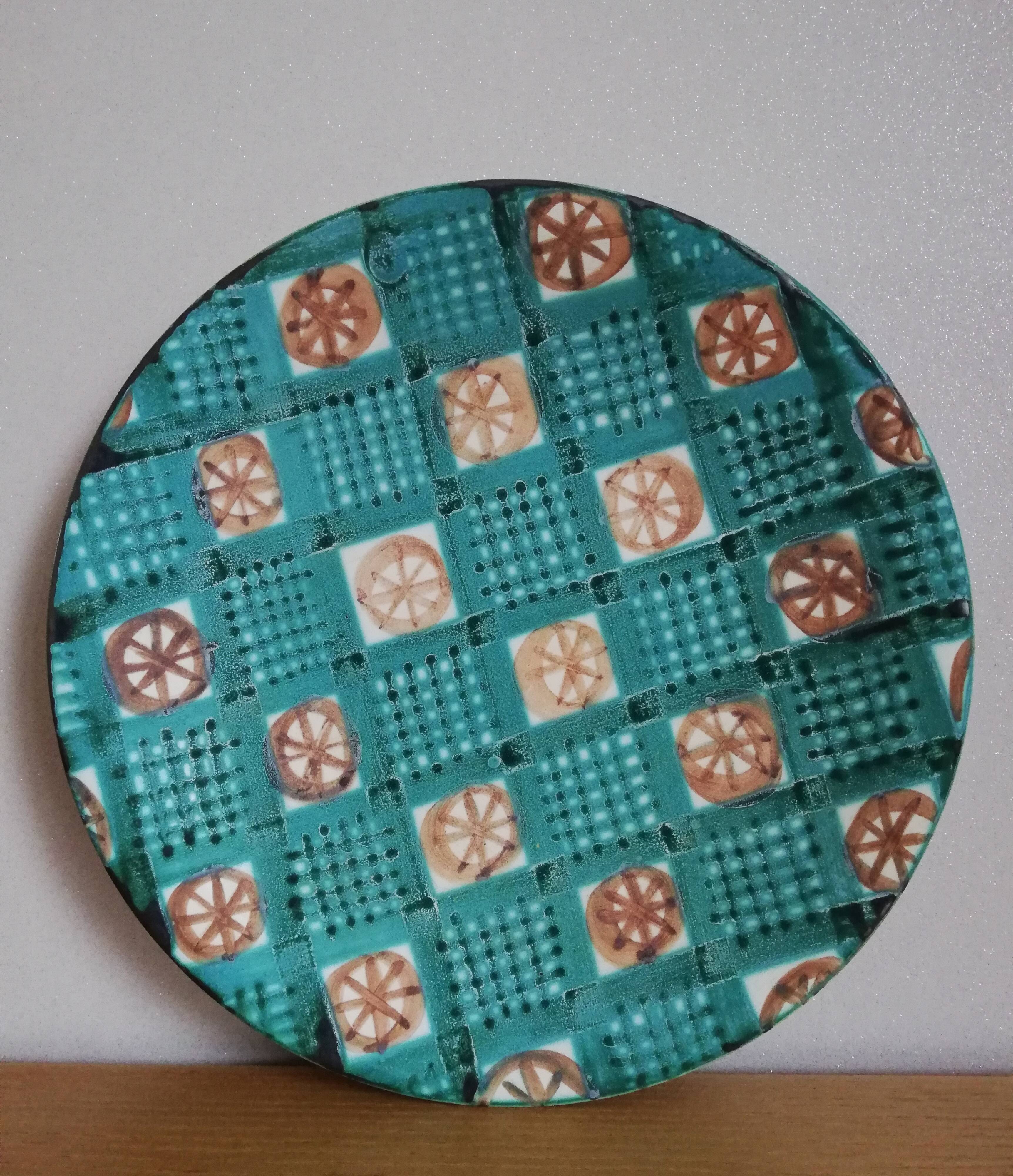 Series of 4 flat plates Robert Picault Vallauris