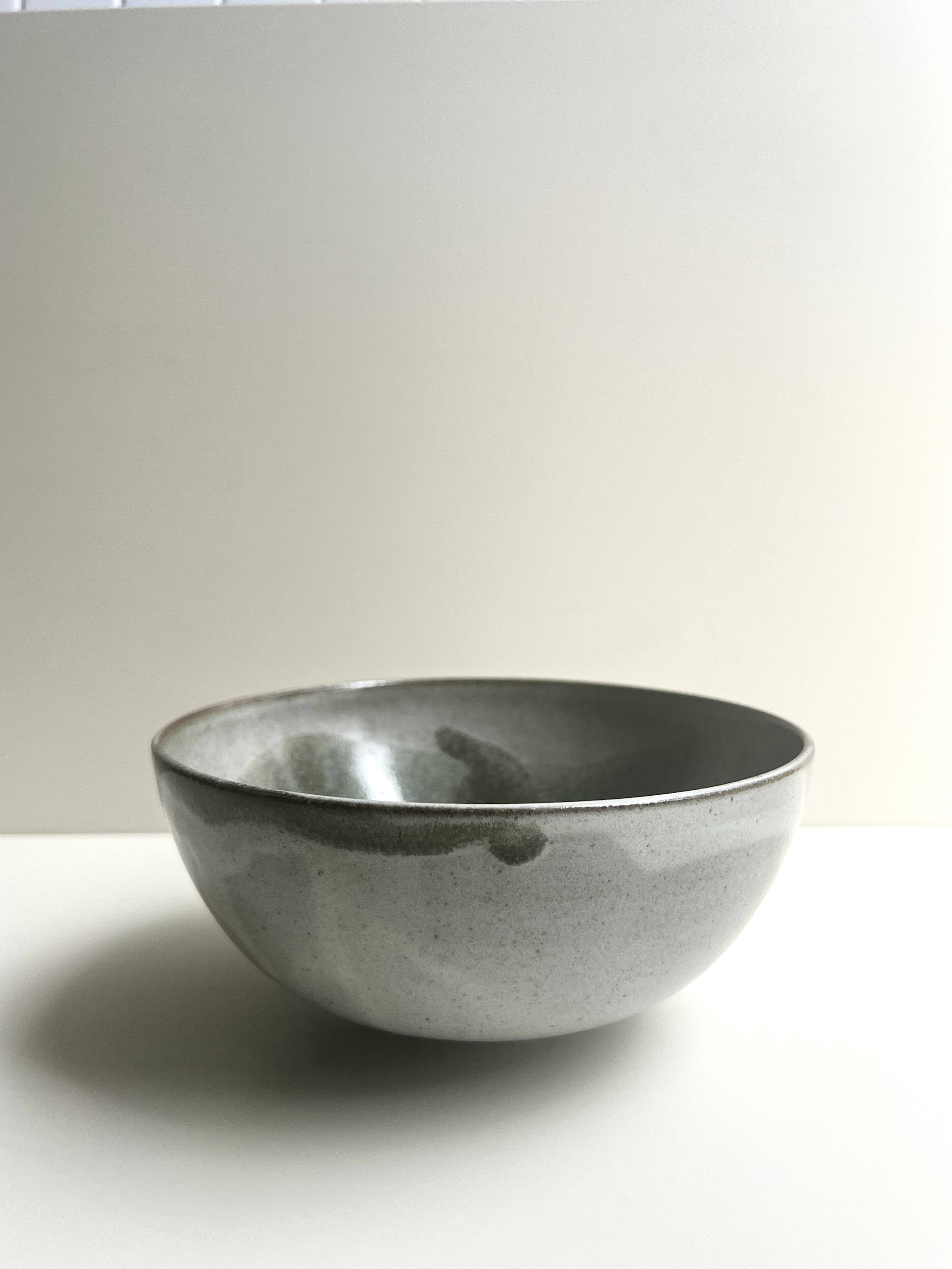 Bowl / ceramic pocket tray, glazed and signed, Brittany 1970