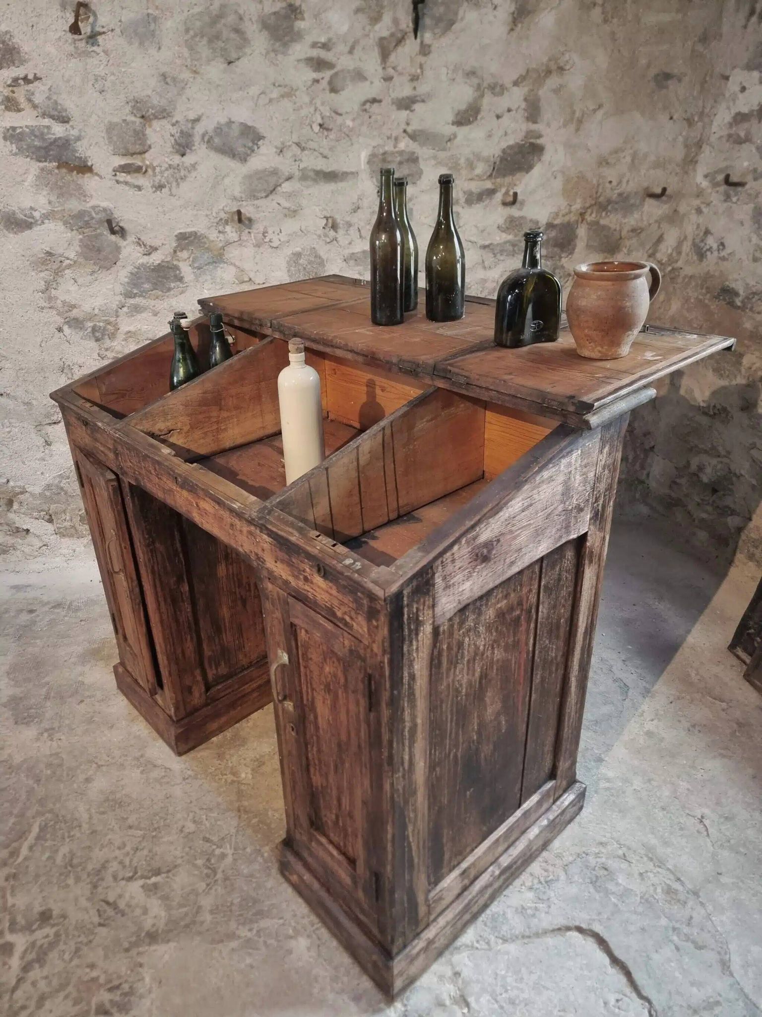 Antique French pine desk – 1880, bar/counter unit with drop-leaf compartments – 65×120×106 cm