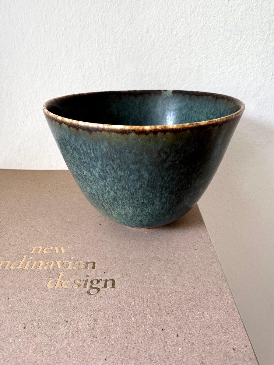 Large Swedish Aru Harfur glazed stoneware bowl by Gunnar Nylund for Rörstrand, 1960s