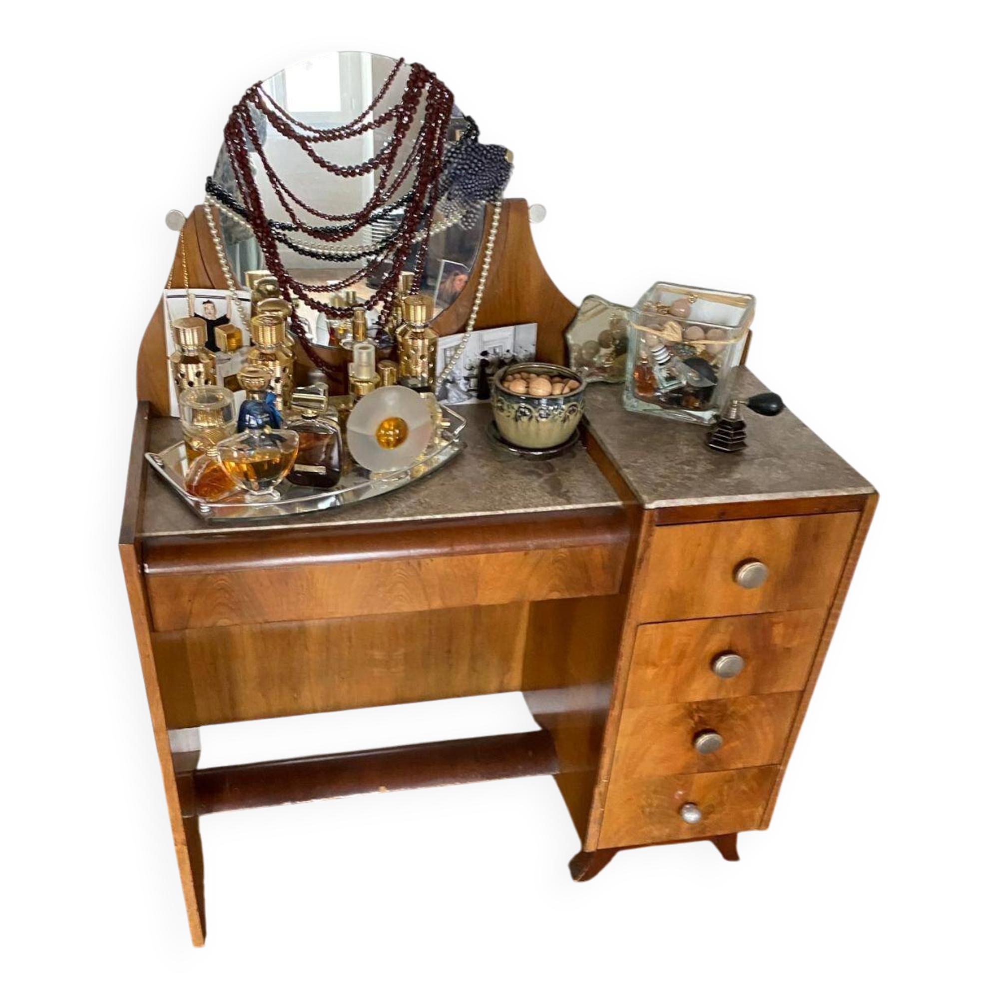 Art Deco Hairdresser