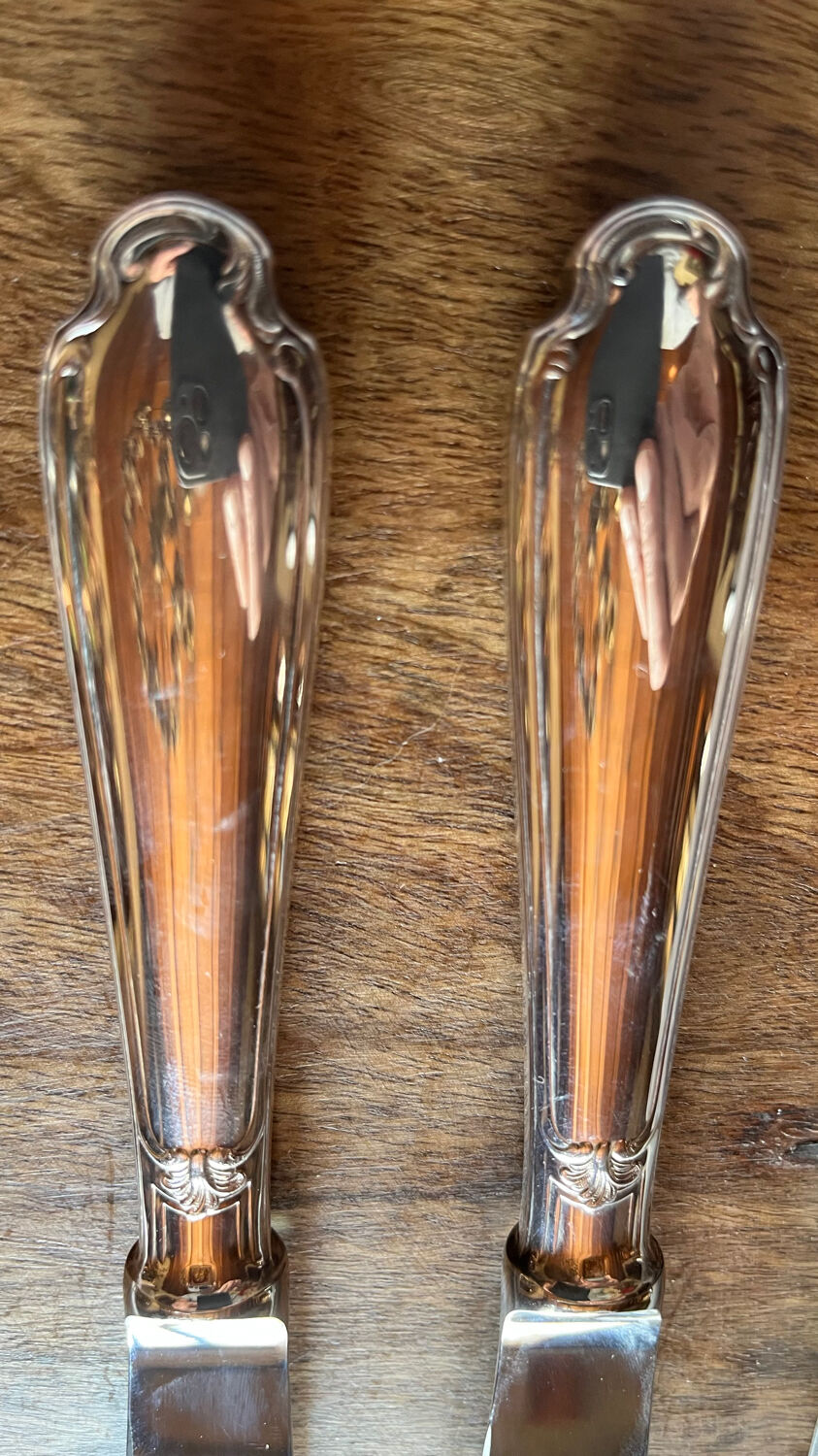 Set of 4 Christofle Pompadour knives