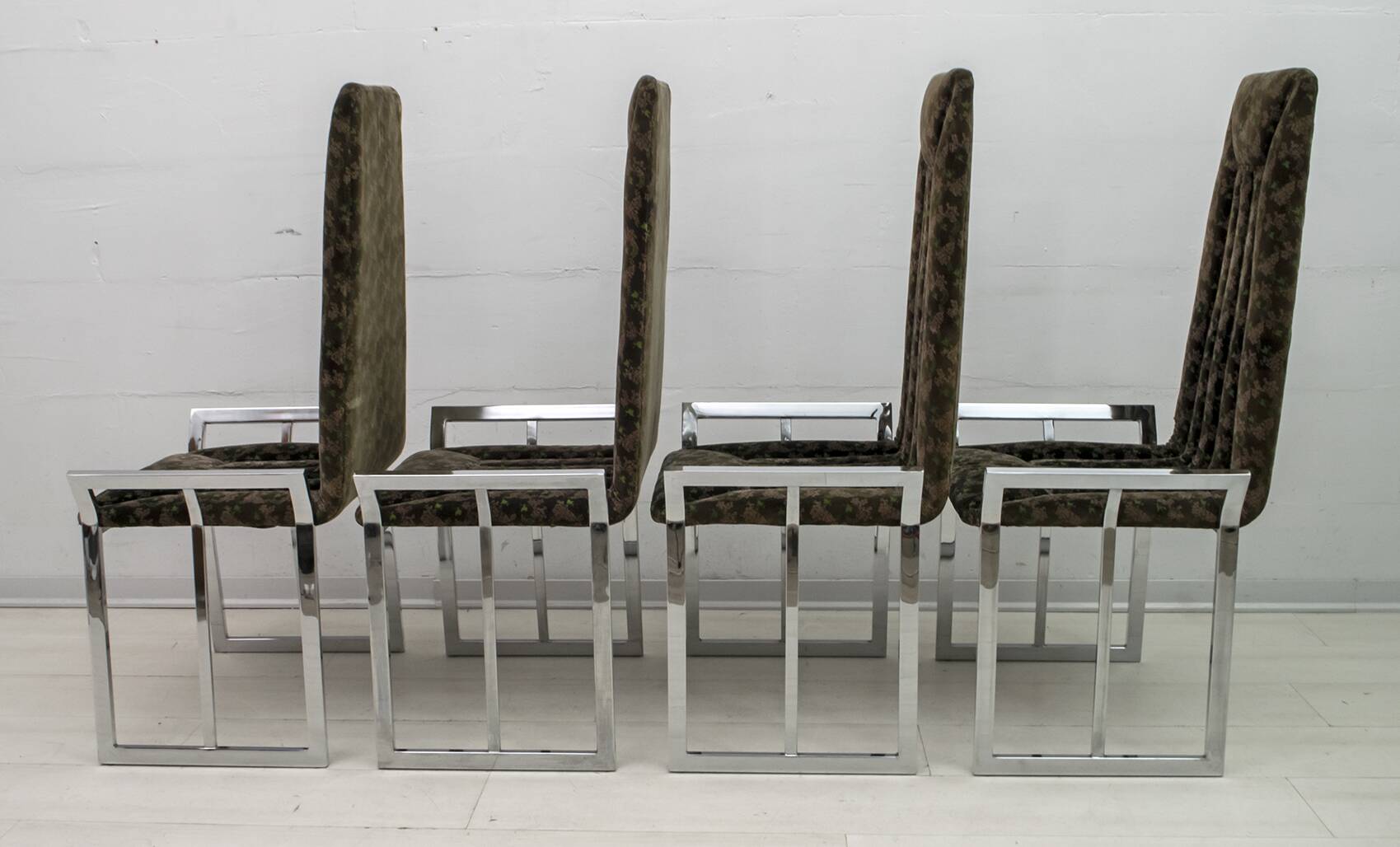 Set of 4 Mid-Century Modern Italian Chromed Steel and Velvet Dining Chairs