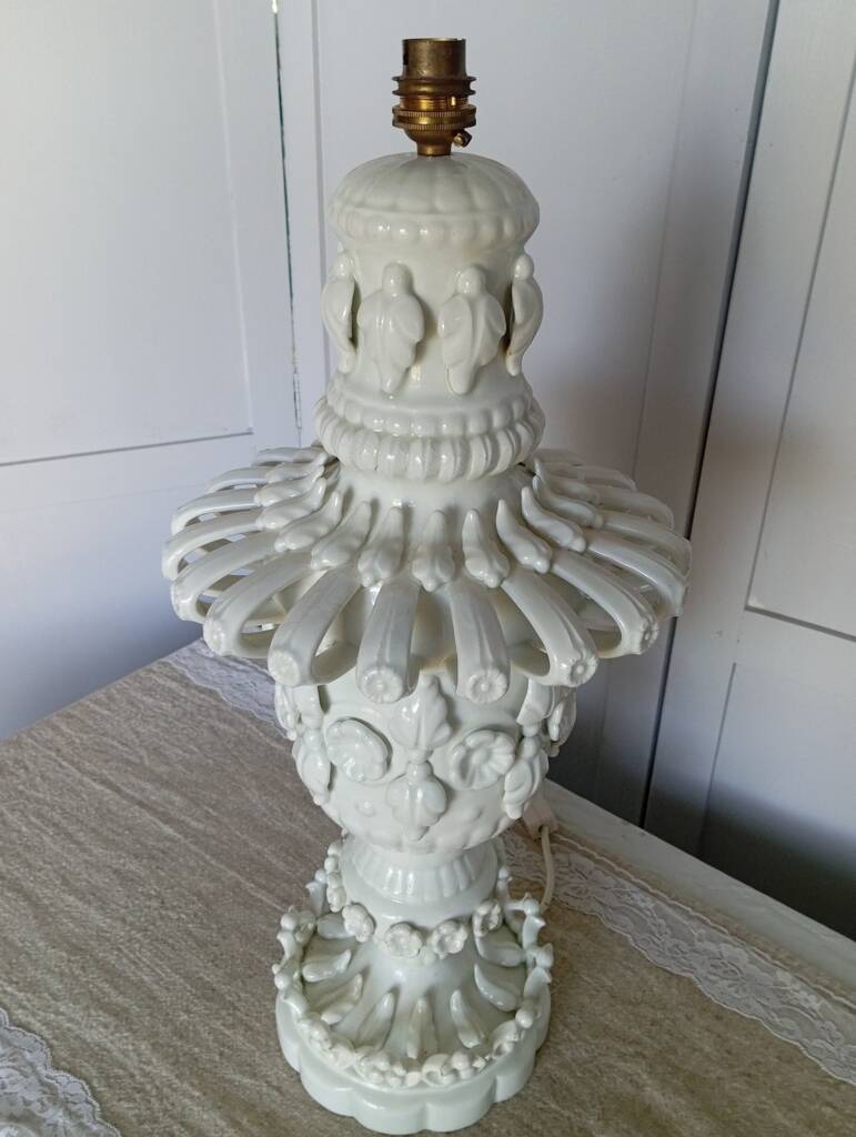 Ceramic lamp base from Manises