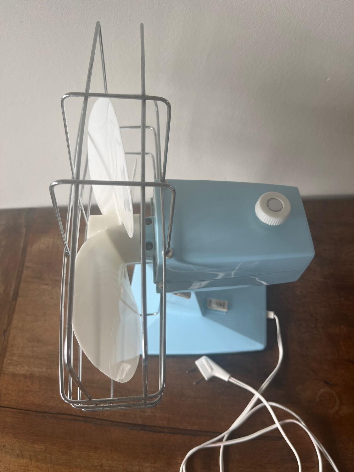 Vintage sky blue Calor fan