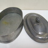 Oval tin box