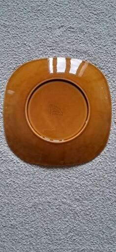 Vintage Longchamp plate