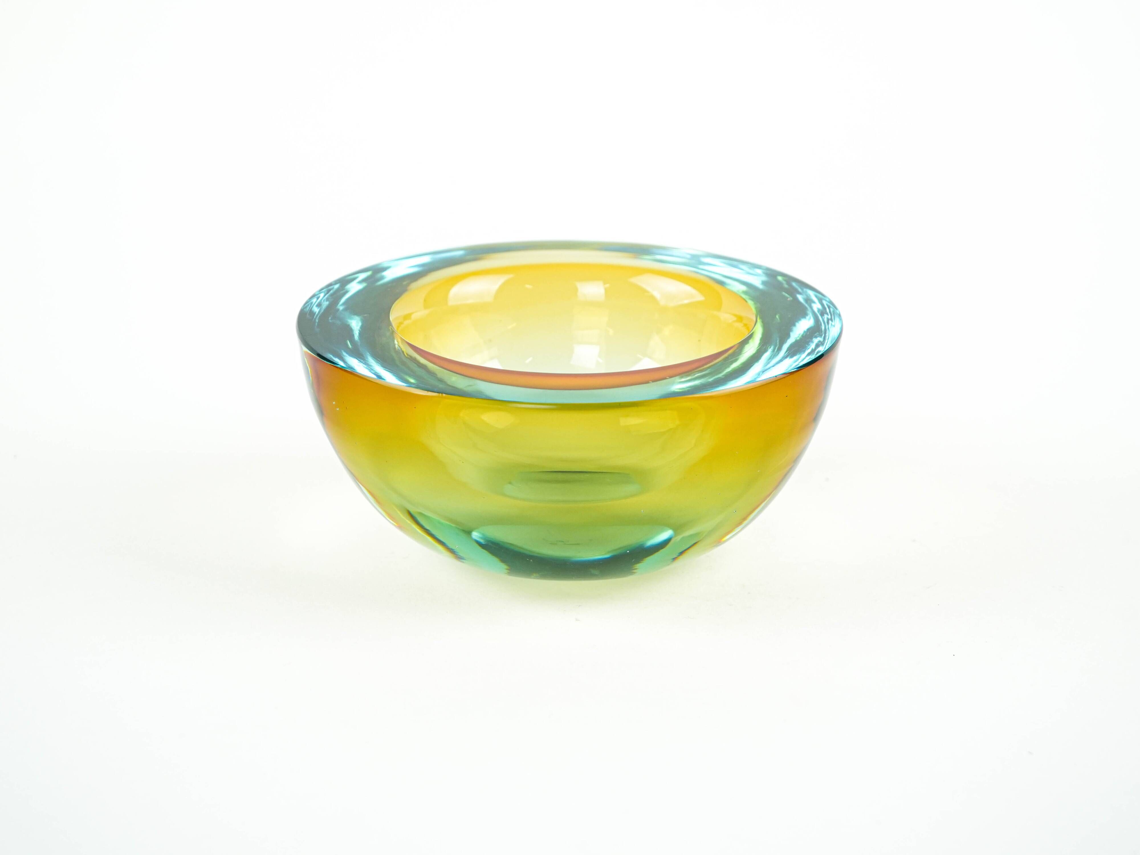 Glass bowl, Murano glass, 1970s, made in Italy