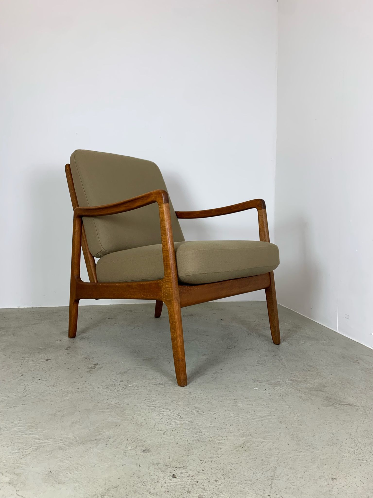 Ole Wanscher sofa & easy chair model FD109 for France & Søn, Denmark, 1960s