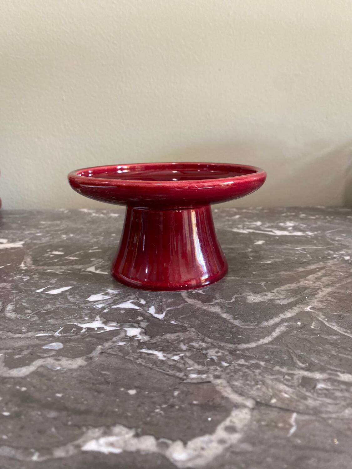 Ceramic tealight holder