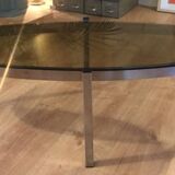 Table basse ovale en verre et sur support chromé année 70