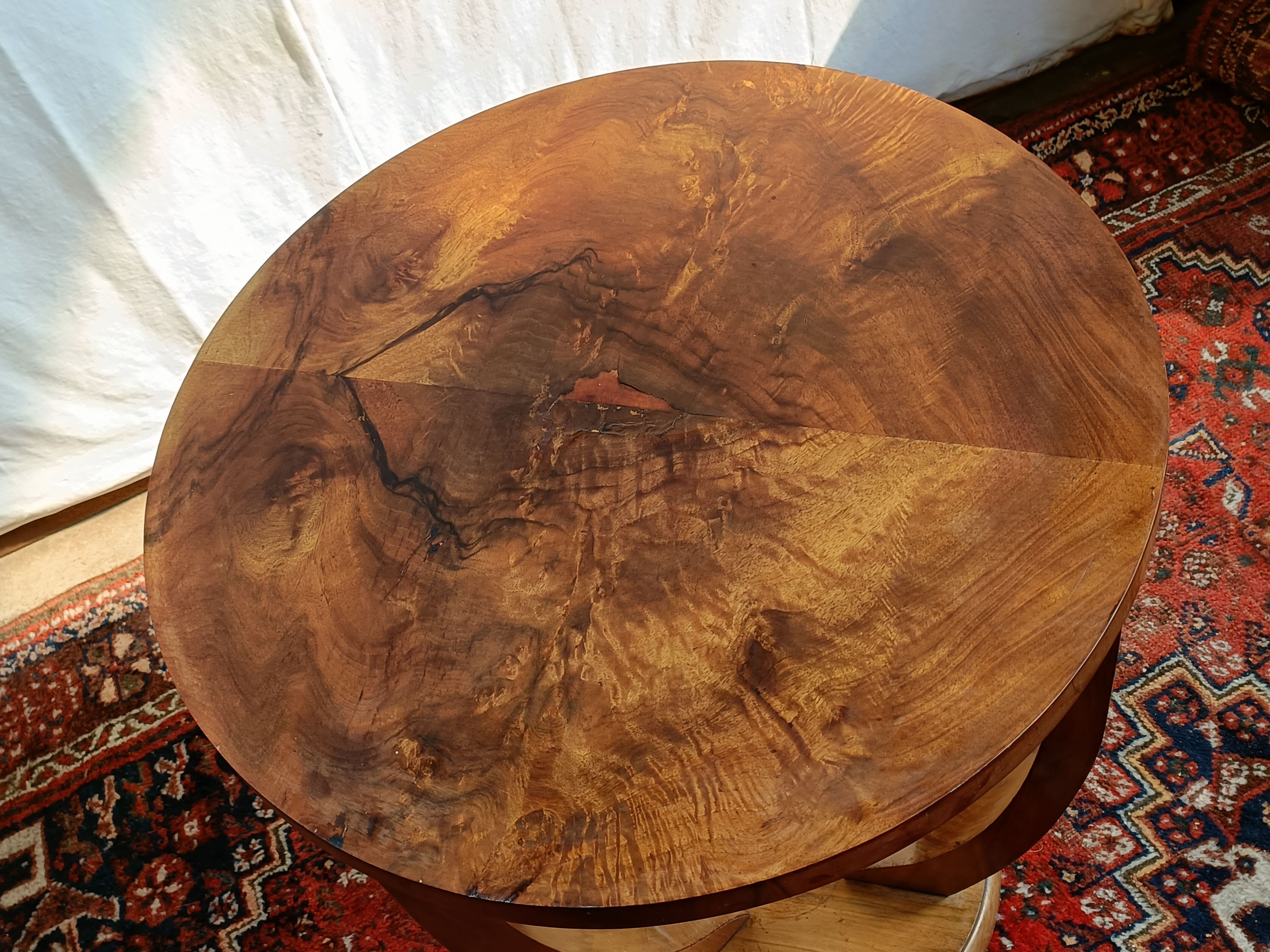 Art Deco walnut pedestal table