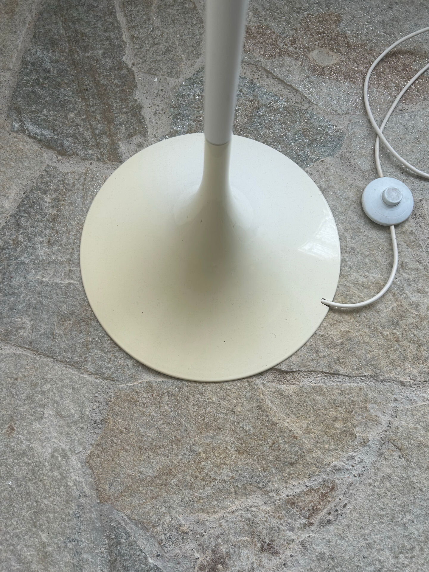 Panthella lampadaire