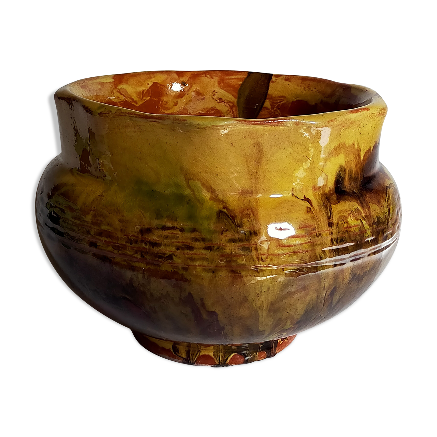 Old provencal pot cover in glazed terracotta