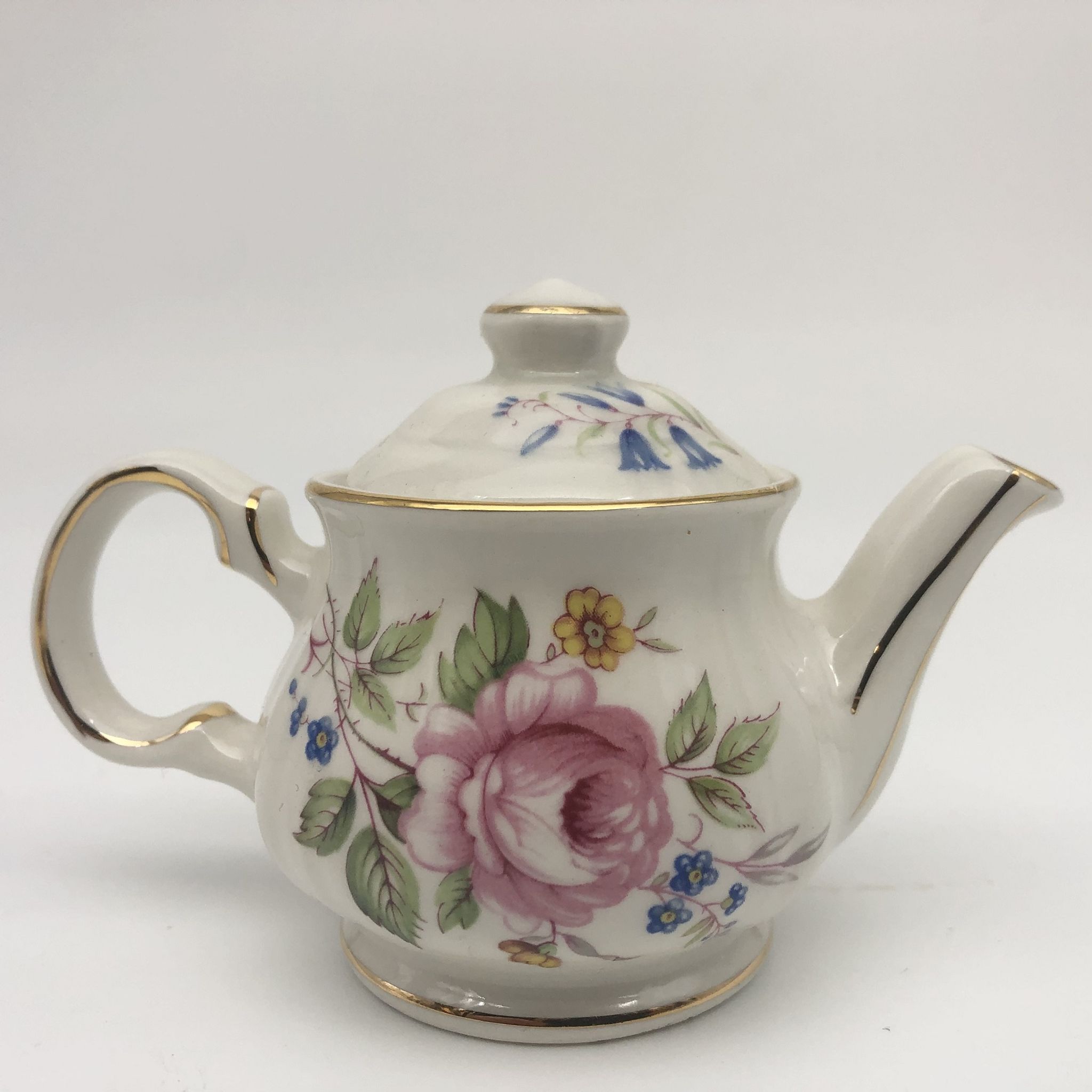 Théière dinette miniature “Sadler” vintage. England.