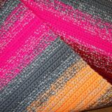 Tapis Contemporain Strié ORA en Laine, 2021, Élégance Moderne