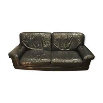 Natuzzi black leather sofa