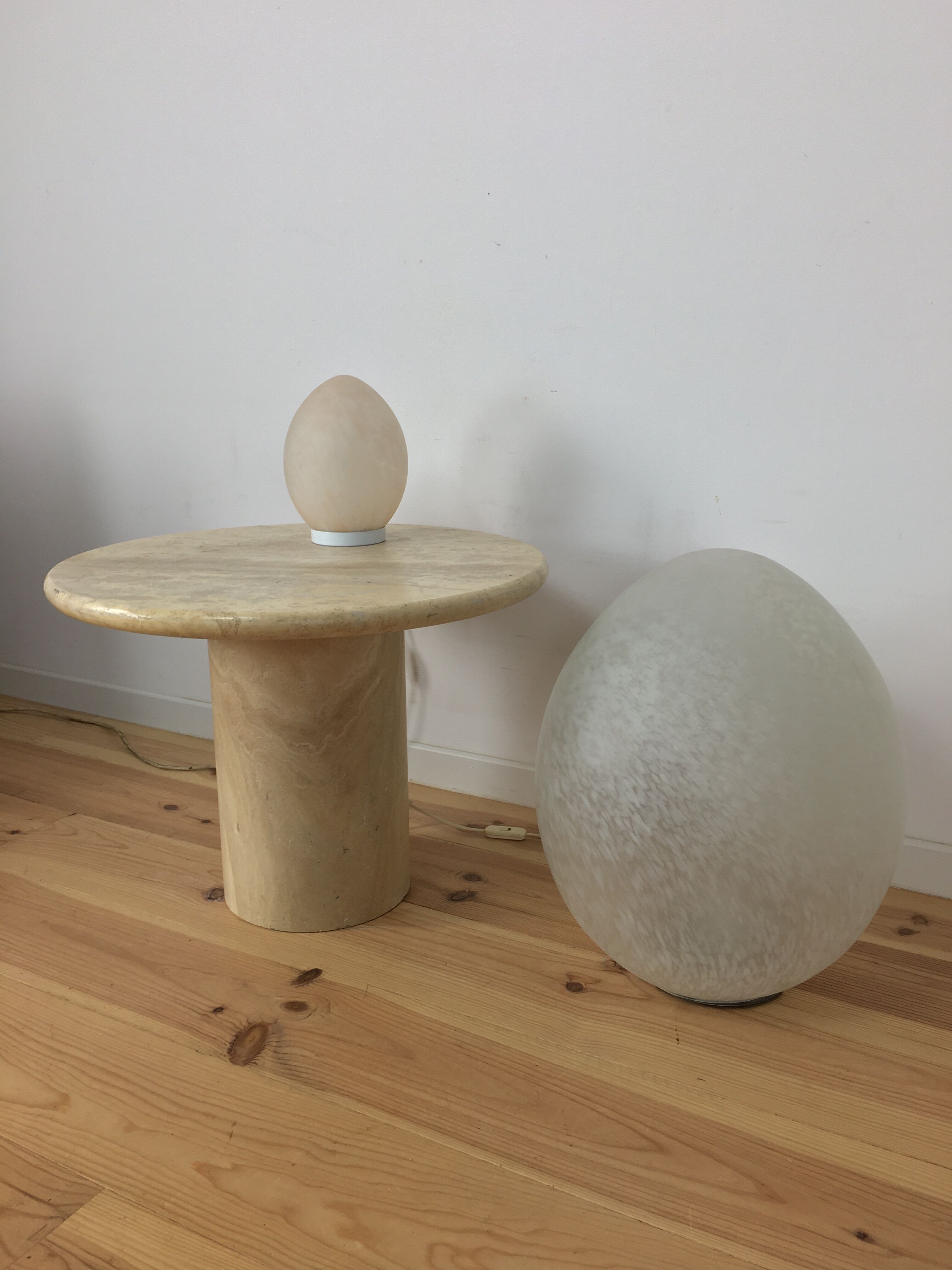 Domec egg lamps, speckled glass from Vianne, 1970s.