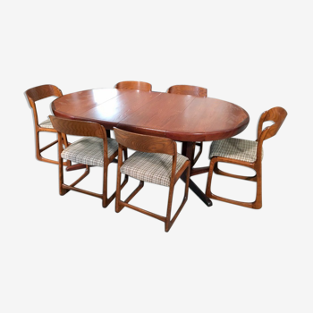 Table et chaises traineau Baumann