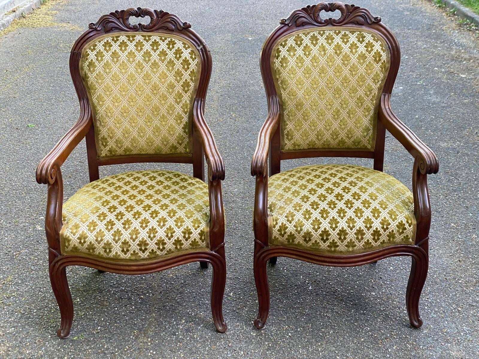 2 Louis XV cabriolet armchairs in wood and embroidered golden fabric.