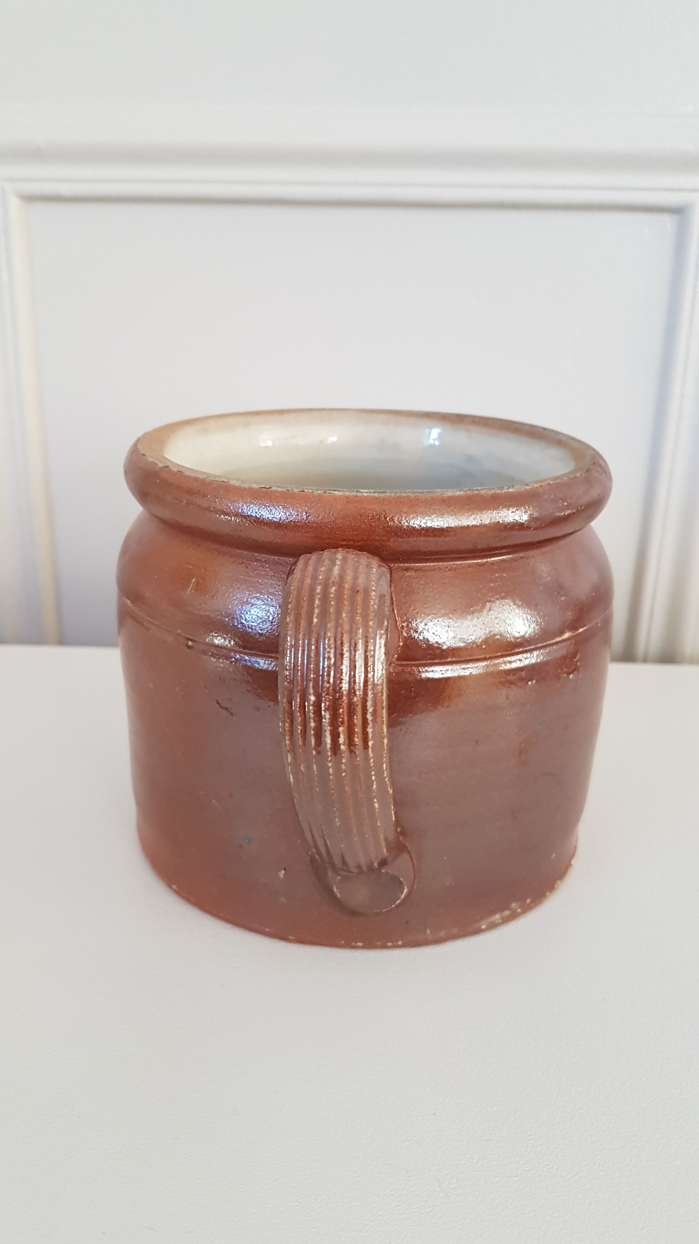 Sandstone pot