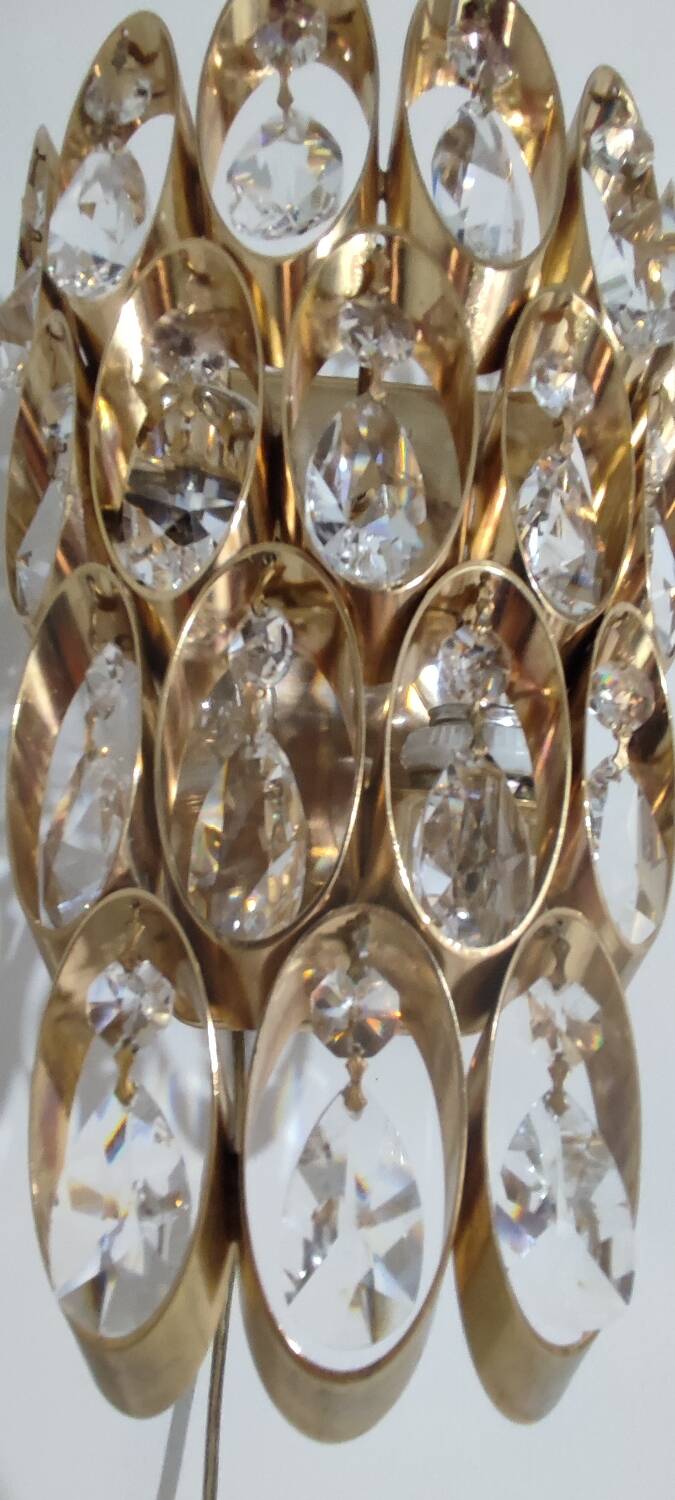 Par de apliques de cristales. Alemania, 1960s.