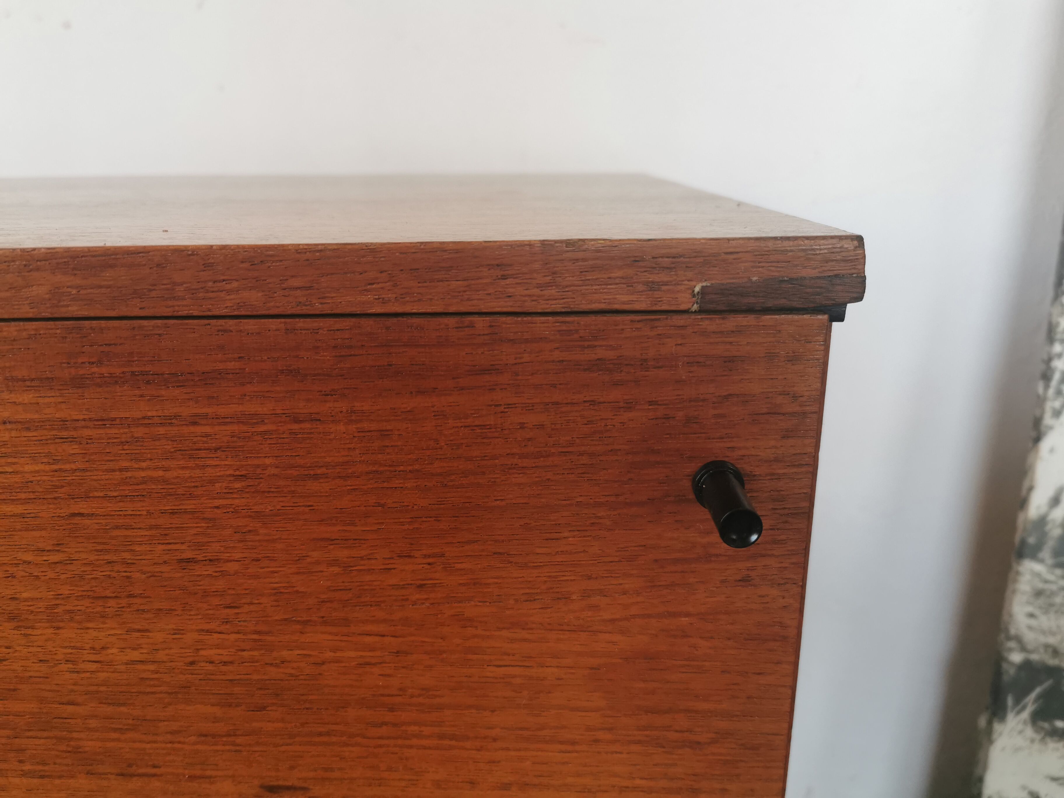 Buffet portes coulissantes en teck de Gunther Renkel pour Rego