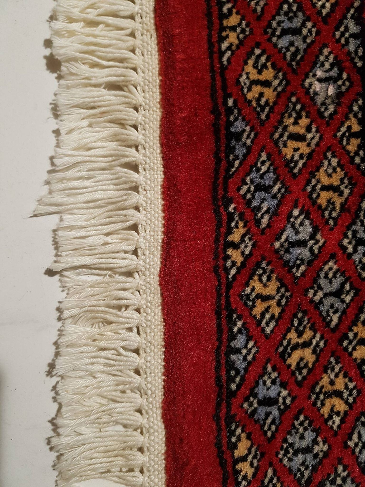 Tapis d'orient boukhara en laine entièrement fait main