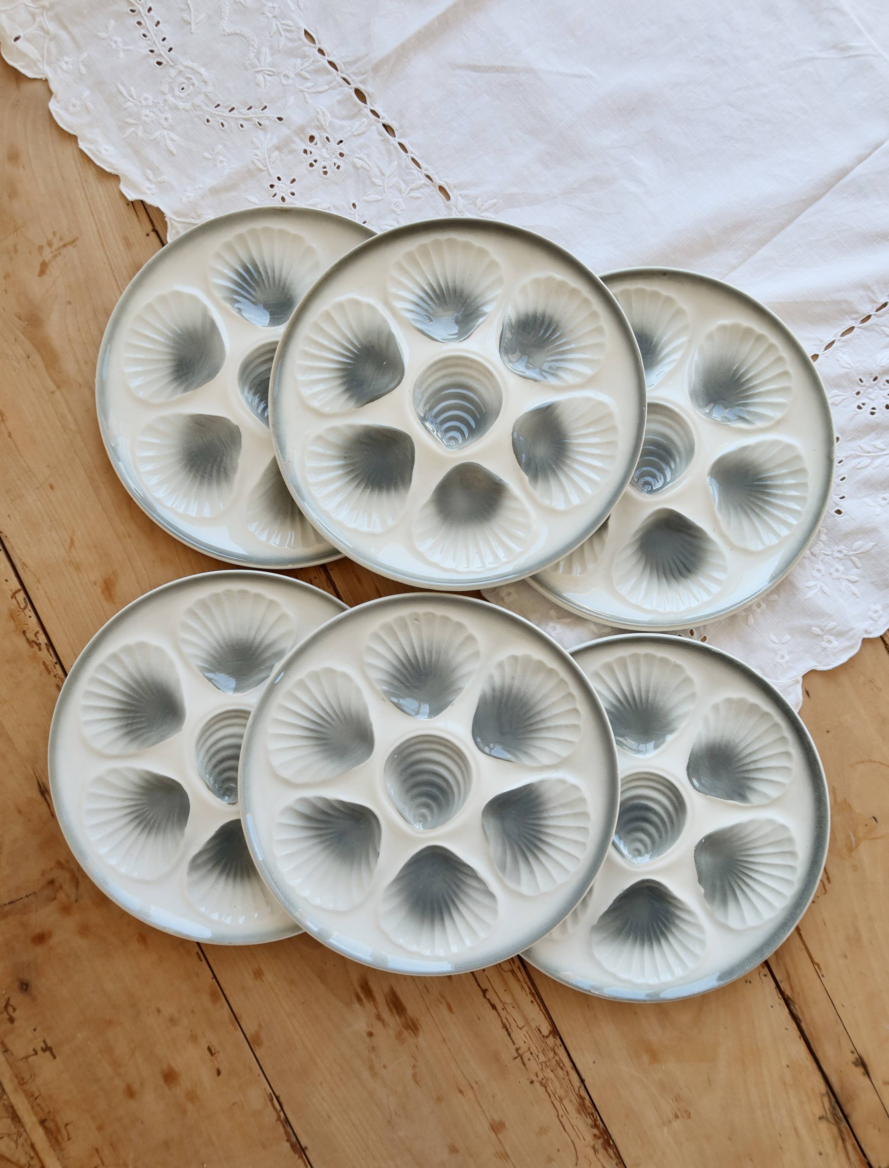 6 assiettes à huîtres vintage Moulin des Loups faïence dégradé bleu gris