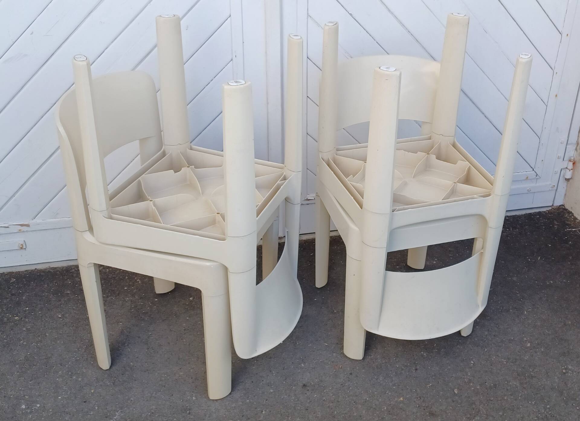 Set of 4 Space Age Allibert chairs