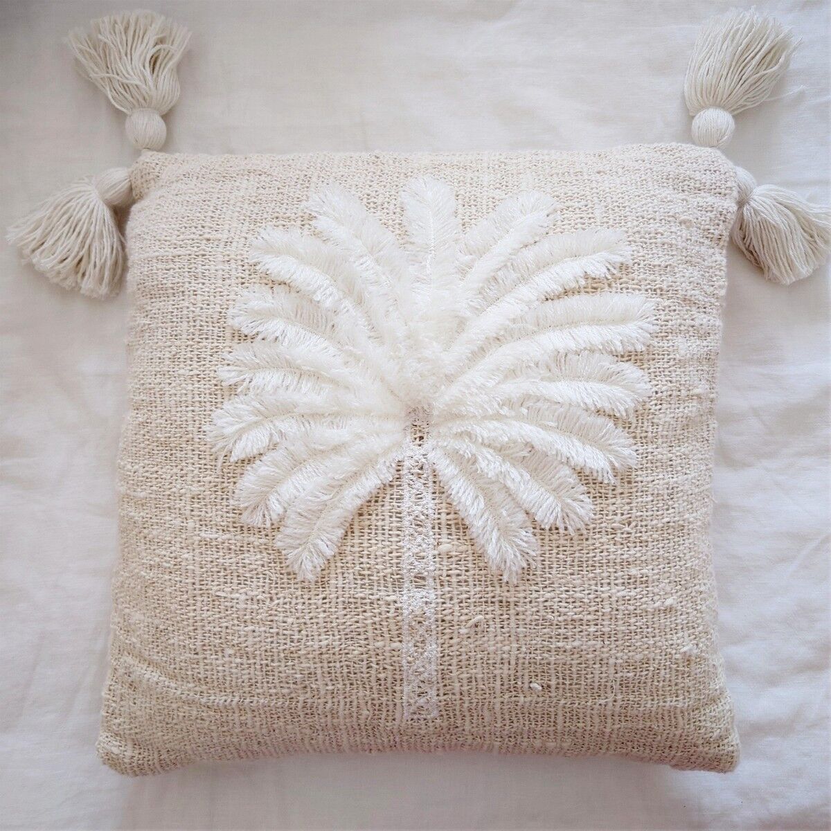 Breeze cushion cover