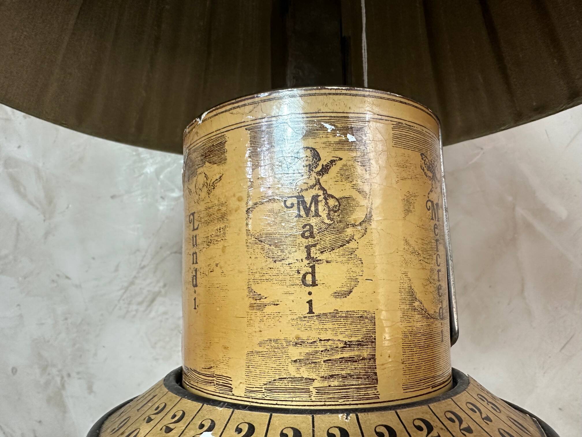 1920 Calendar Lamp