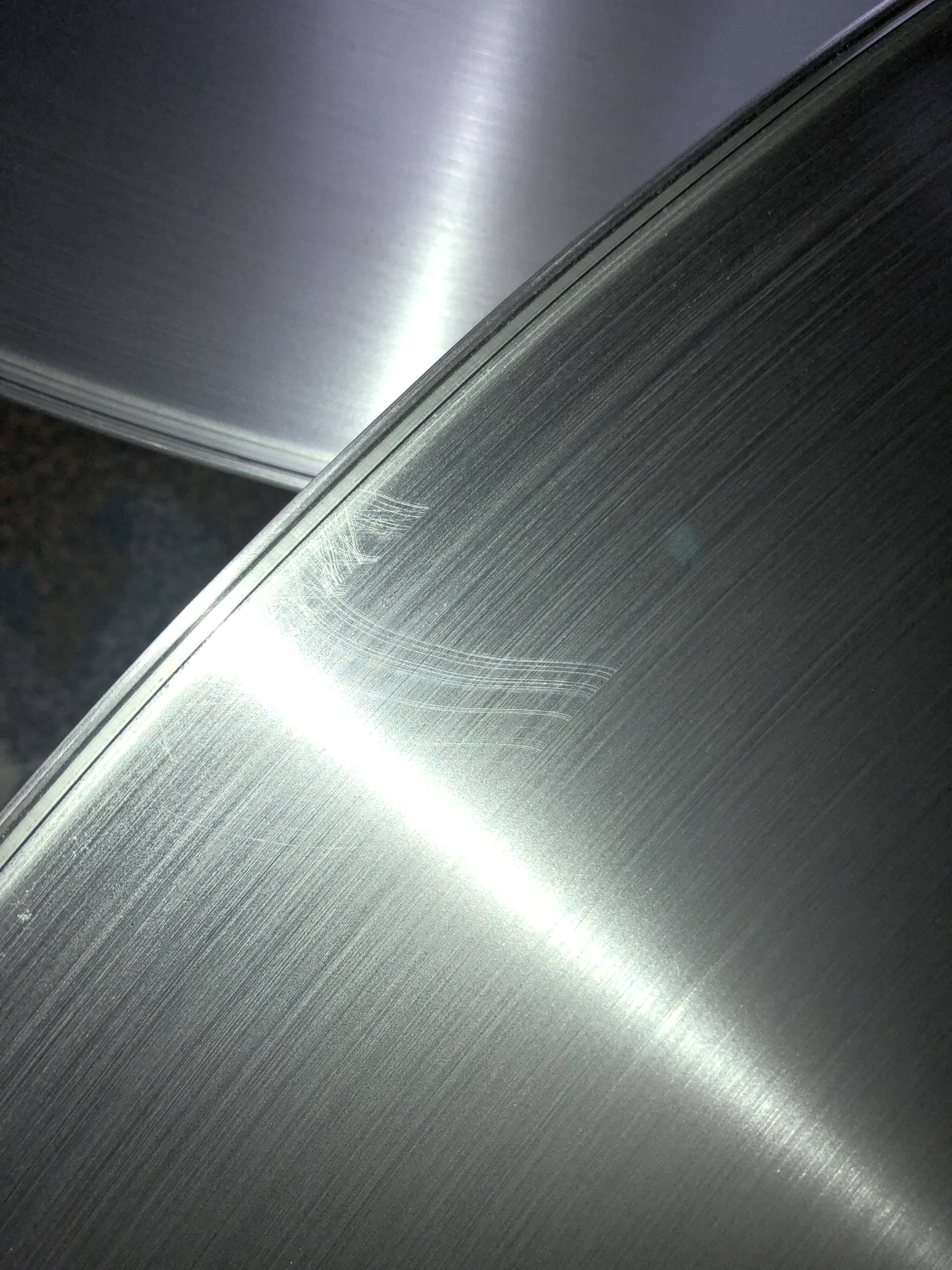 Table Roche Bobois Ovni