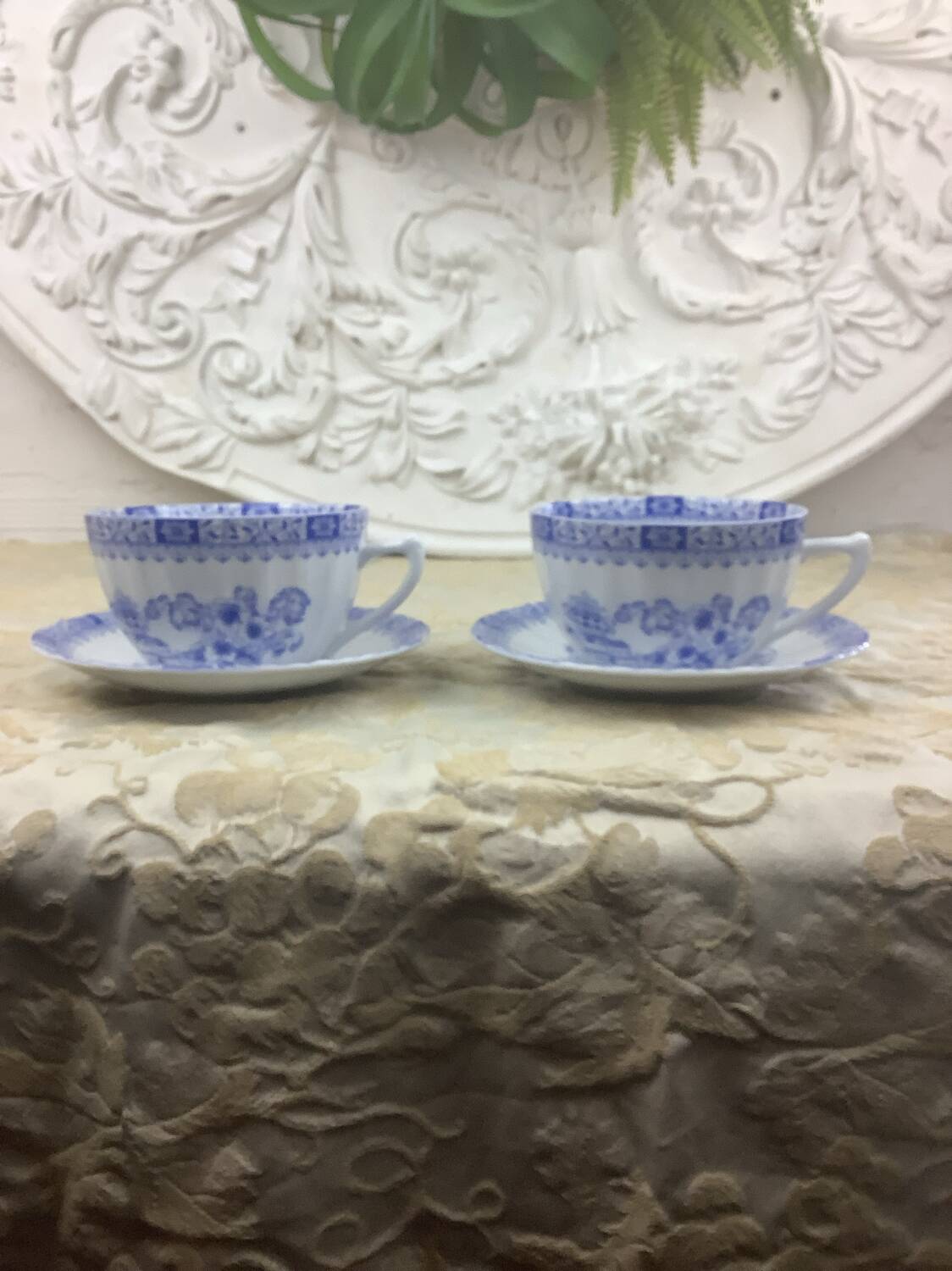 Tasses à thé anciennes