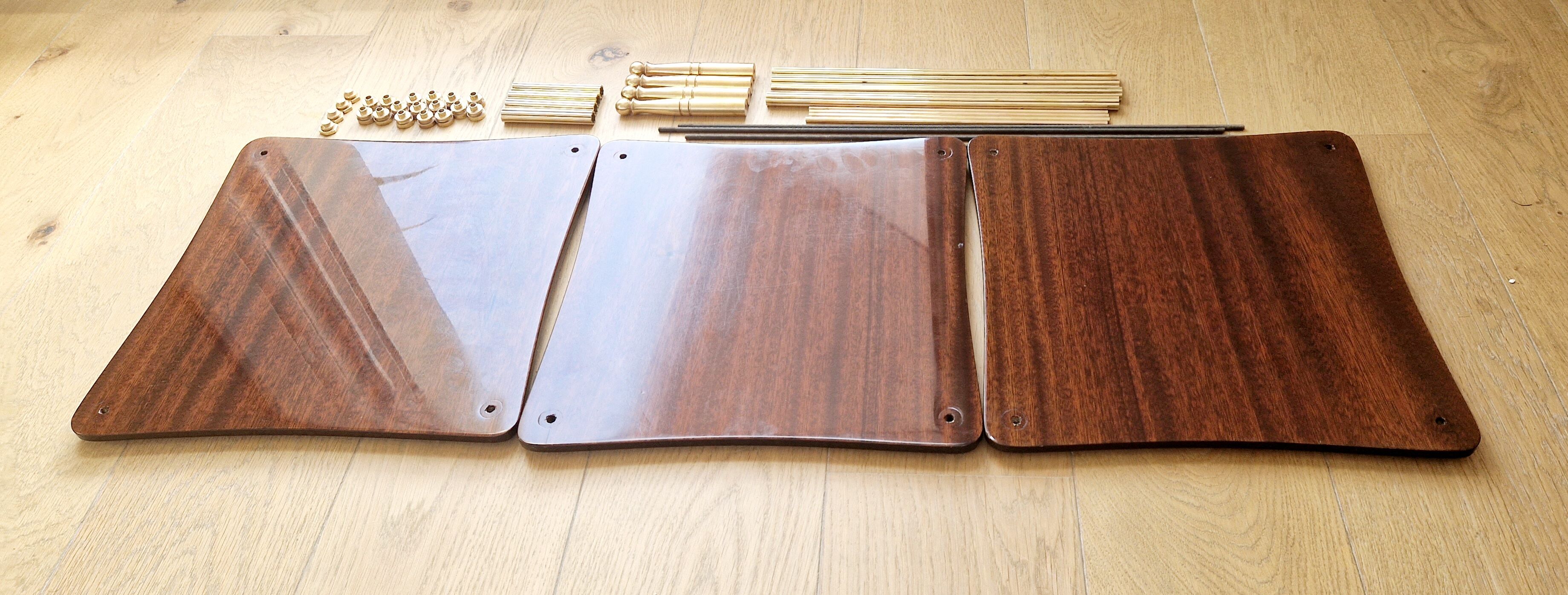 Vintage pedestal table 70s