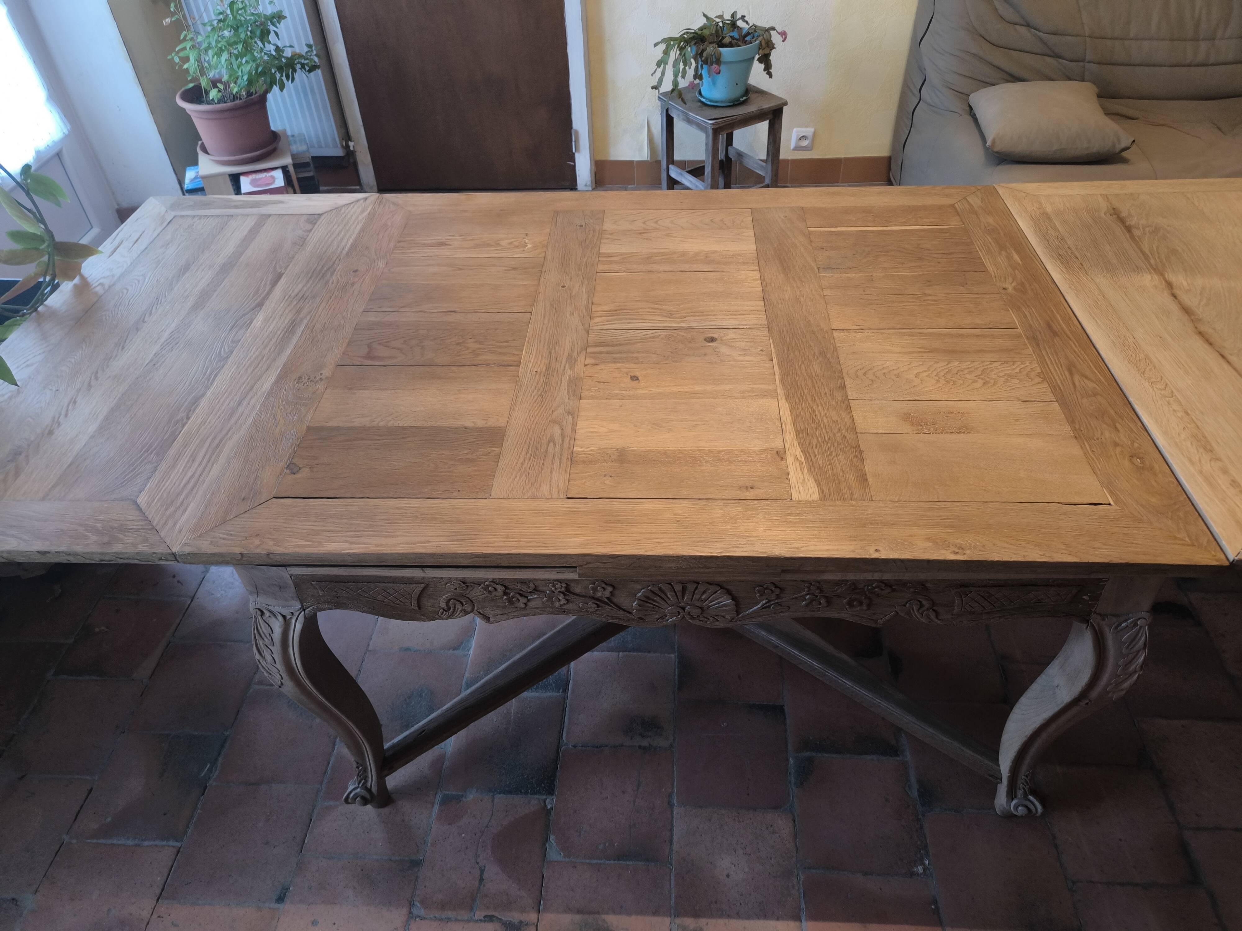 Oak table