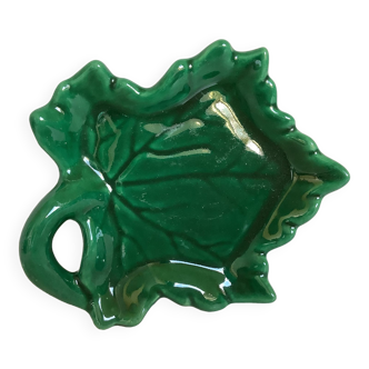 Empty pocket green ceramic leaf