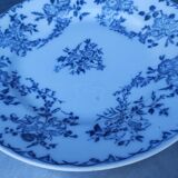 Old Sarreguemines earthenware compote dish, Bertha pattern