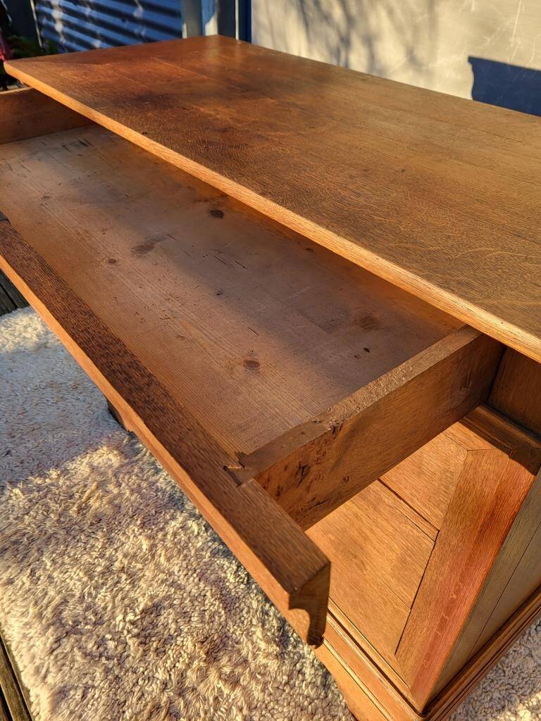 Louis-Philippe 19th century solid oak chest of 4 drawers