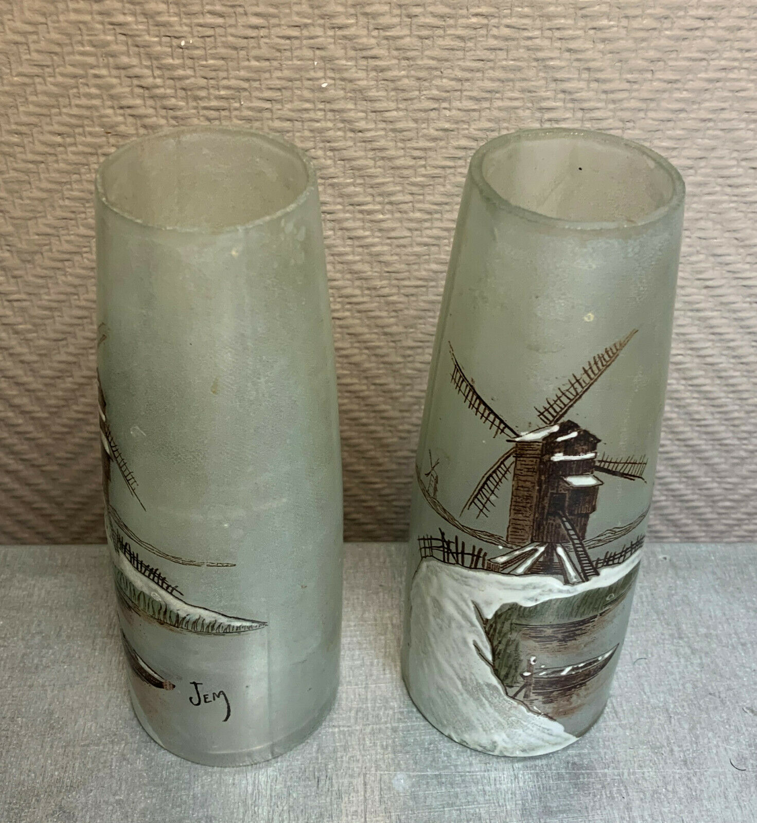 Paire de vases en pâte de verre émaillée JEM élève de Legras  vers 1920