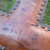 Tabouret tripode de bar brutaliste