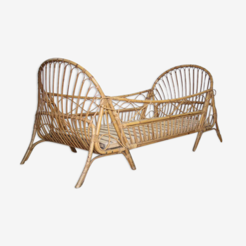 Vintage rattan evolutive bed