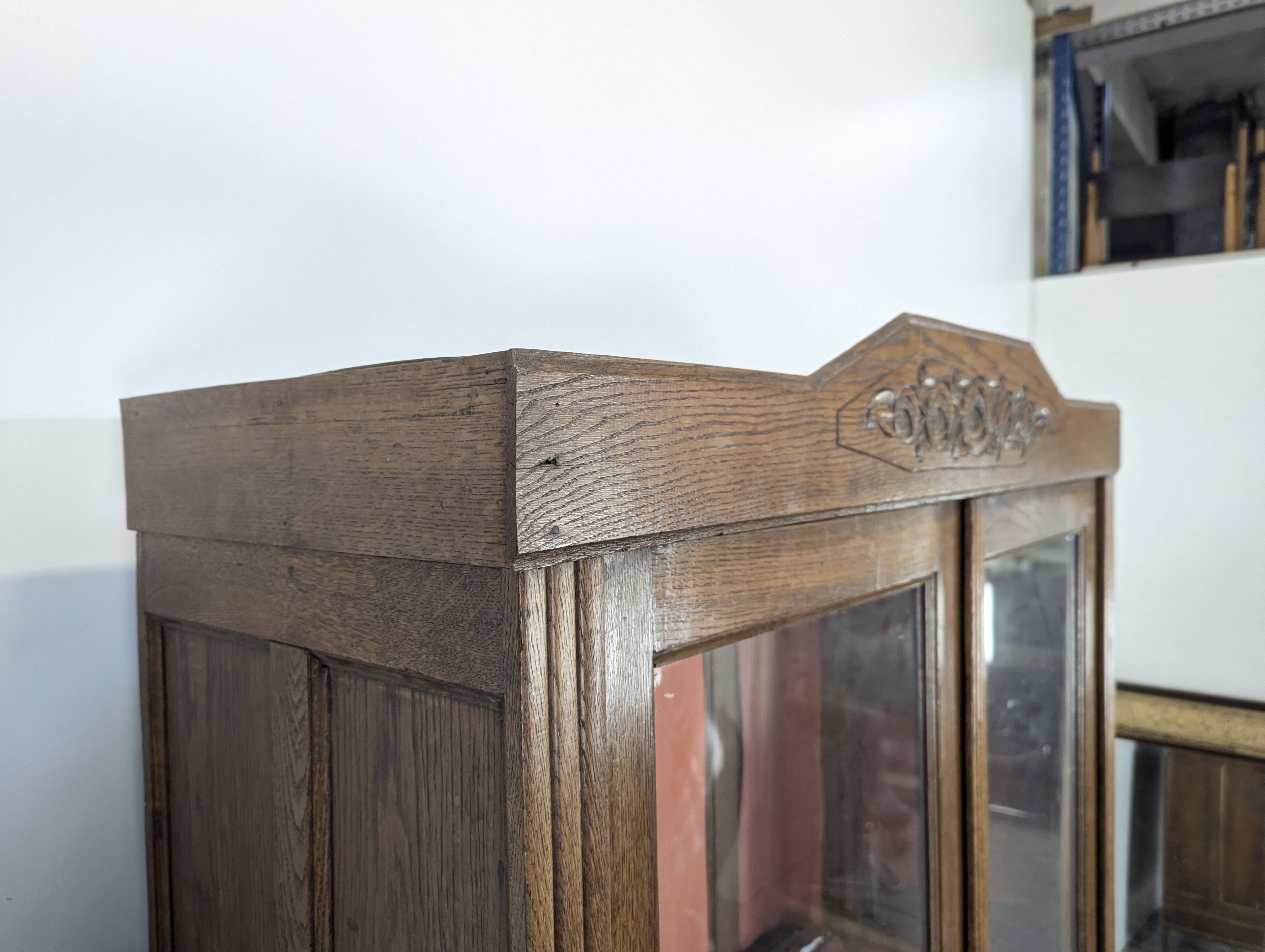 Parisian showcase from the Reconstruction era.